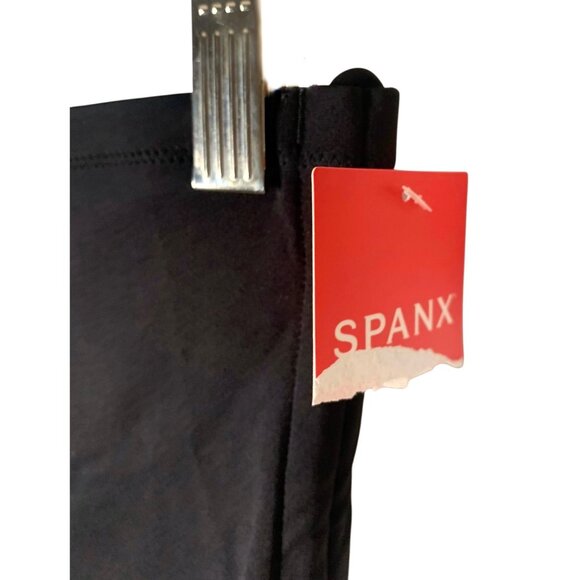 SPANX Solid Black Swim Transformation Adjustable Tube Top Skirt NWT Size Medium - Picture 4 of 7